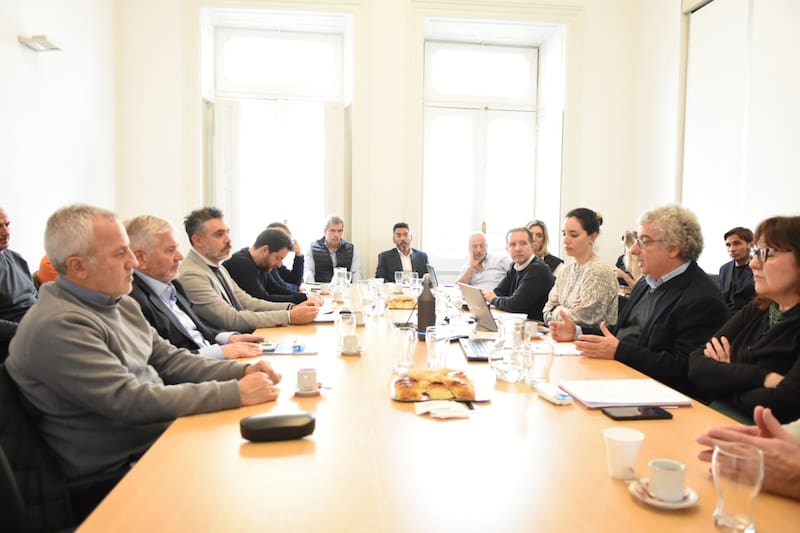 Reunión UIA-ARBA
