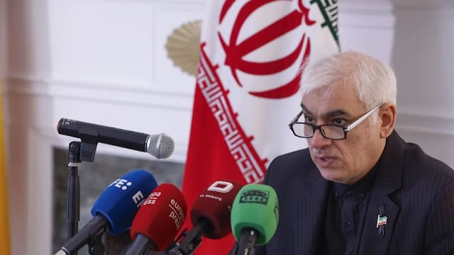 Reza Zabib, embajador iraní en Madrid: “Irán atacará cualquier base estadounidense en España si fuera necesario”