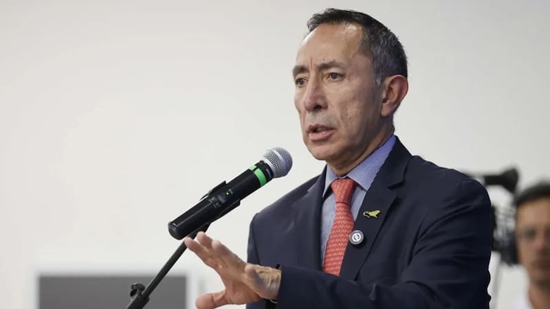 Ricardo Roa, presidente de Ecopetrol y exgerente de la campaña Petro Presidente, fue imputado por presunta violación de topes electorales.