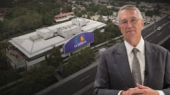 Ricardo Salinas Pliego impulsa concurso mercantil de TV Azteca para sanear deuda y mantener operaciones