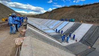 Construyen el río artificial más largo de América Latina: se extenderá por 145 km y llevará agua a una de las zonas más secas de la región