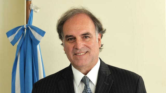 El as en la manga de Silva: CNV apuesta al FAL para hacer crecer el mercado de capitales