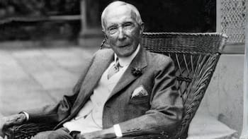 John D. Rockefeller, magnate: “Requiere un tipo de mente superior crear lo nuevo que seguir los caminos ya transitados”