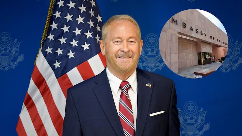 Ronald Johnson fue confirmado por el Senado como Embajador en México el 9 de abril de 2025. Ha trabajado para el gobierno de Estados Unidos durante más de cuatro décadas.