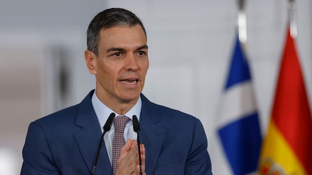 Sánchez dará explicaciones en el Congreso por los accidentes ferroviarios tras desconvocarse la huelga