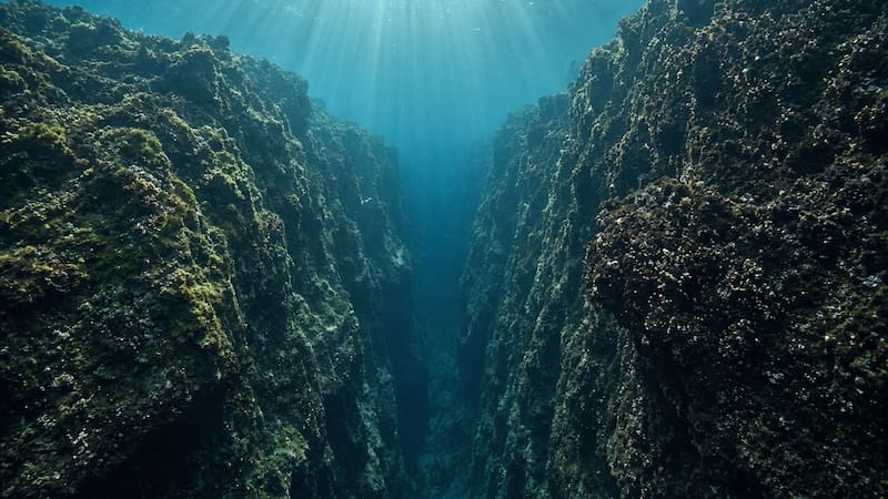 El hallazgo del siglo: descubren un agujero en la tierra que podría provocar fuertes sismos mundiales