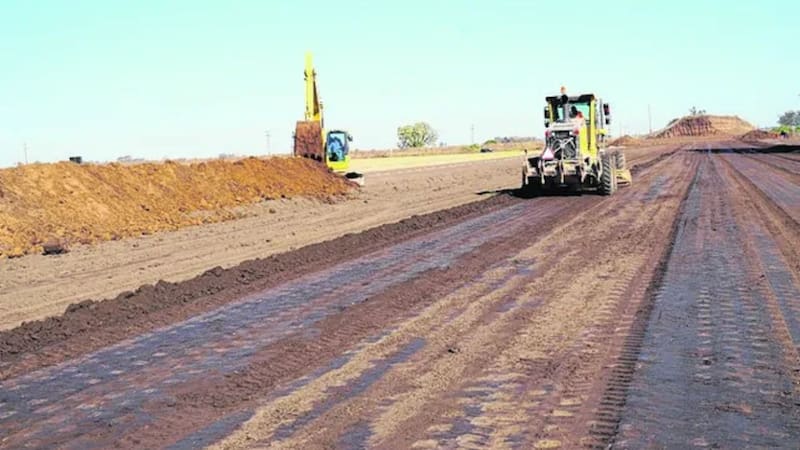 Pavimentarán una ruta importante del país que potenciará la producción y mejorará la circulación del transporte. Foto (Archivo)