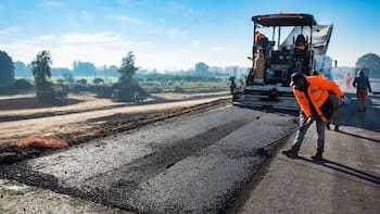 El Gobierno busca reactivar la obra pública con inversión privada en rutas: el detalle en el Presupuesto 2027