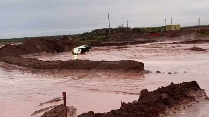 La crecida del arroyo Carranza obligó a cortar totalmente la Ruta Provincial 5.