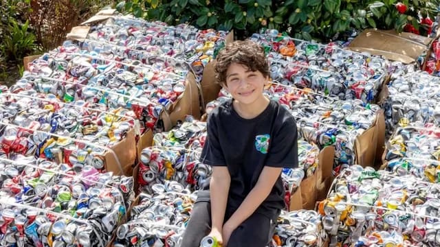 Tiene 13 años, empezó a reciclar latas y ya logró juntar 24.000 dólares para causas benéficas: “Quiero ayudar a la gente en mi tiempo libre”
