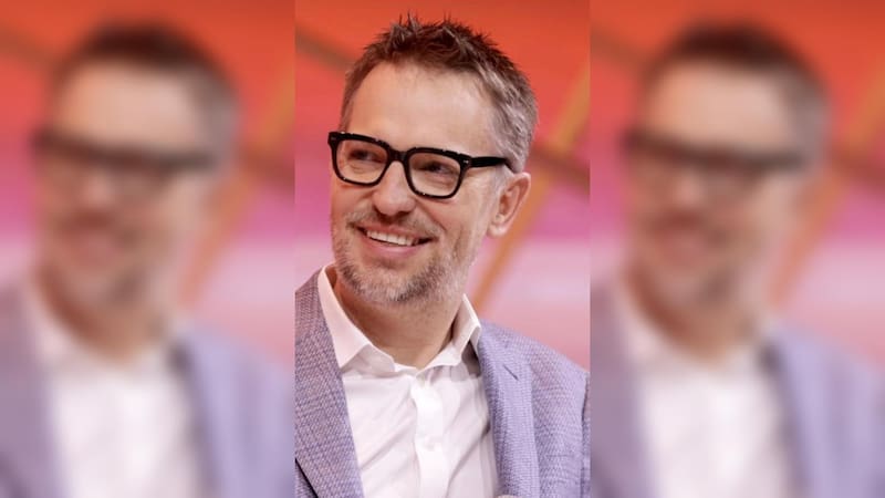 Ryan Roslansky, CEO de LinkedIn y coautor de Open to Work, analiza el impacto de la inteligencia artificial en el futuro del empleo.