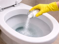 El truco definitivo de la sal para limpiar el inodoro y quitar las manchas amarillas en pocos minutos: no tiene olor y lo deja como nuevo