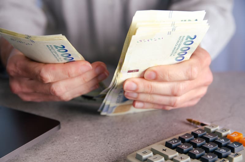 El Salario Mínimo, Vital y Móvil sube a $363.000 en mayo de 2026. Foto (Archivo)