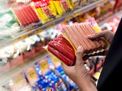 Es oficial | El Gobierno lanza alerta por estas famosas marcas de salchichas y exige no comprar las que tengan este cartel