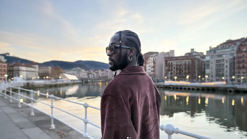 Sambou Diaby, actor, 26 años: “Me echaron de un bar porque me confundieron con un mantero, es una burrada”. (Instagram Sambou Diaby)