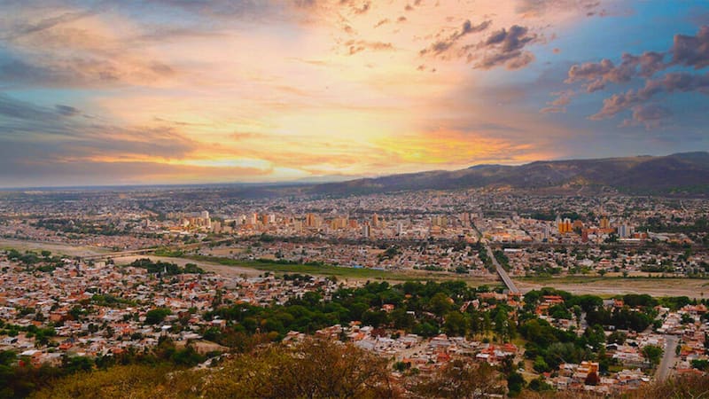 Buscan voluntarios para vivir en Jujuy: ofrecen alojamiento a cambio de colaborar 5 horas por día.