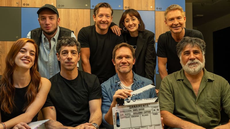 Sanamente, serie producida por Adrián Suar.