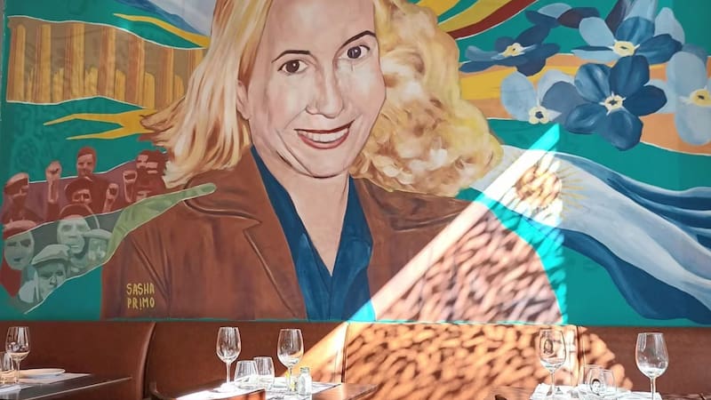 “Fue Milei”: se despide un reconocido restaurante peronista de Palermo después de ocho años.