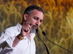 Santiago Abascal acusa al presidente Pedro Sánchez de ocultar su “corrupción asquerosa” con cualquier “catástrofe”