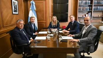 El Gobierno se pone un plazo para destrabar la reforma política y analiza un pedido de las provincias