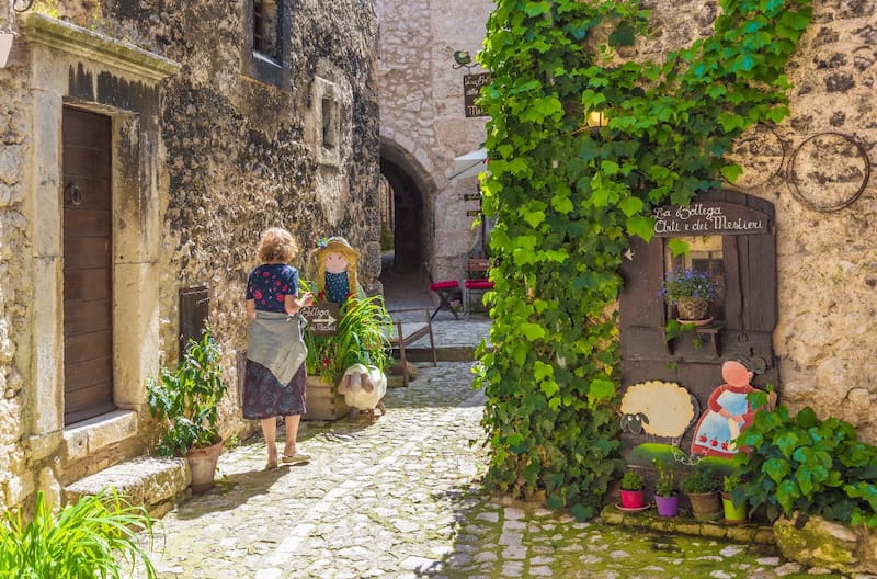Santo Stefano di Sessanio busca nuevos vecinos.