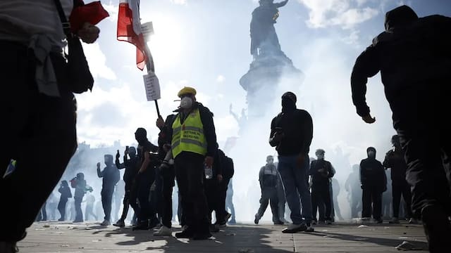 Francia se plantea suspender las redes sociales para frenar los saqueos: qué dijo el ministro del Interior