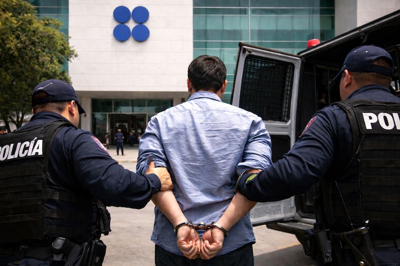 El Gobierno confiscará cuentas bancarias y otros bienes personales de ciudadanos y extranjeros que retrasen estos pagos