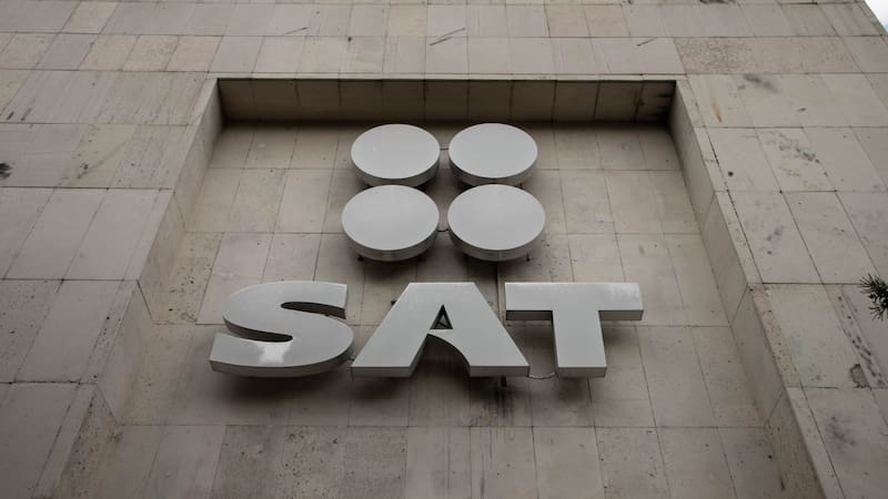 El artículo 113-I de la LISR faculta al SAT para retirar a los contribuyentes del RESICO si incumplen con sus obligaciones fiscales básicas, como la presentación oportuna de declaraciones.
