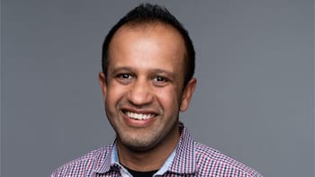 Presidente global de Ticketmaster, Saumil Mehta, visita México para definir estrategia, que incluye IA para evitar fraudes