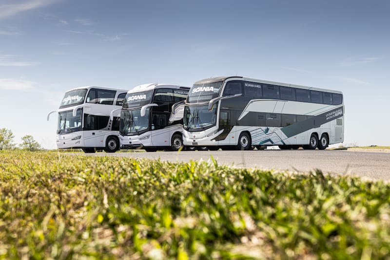 La automotriz sueca presentó la nueva generación de buses Super, equipada con un tren de potencia integral que permite reducir el consumo de combustible desde un 8%.