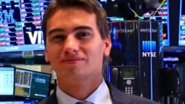 El campeón mundial del trading advierte por una corrección de magnitud en los mercados, ¿cuándo será y cómo cubrirse?