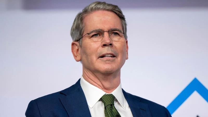 El titular del Tesoro de Estados Unidos, Scott Bessent, señaló recientemente que avanza una propuesta de orden ejecutiva que exigiría a las entidades financieras reunir datos sobre la ciudadanía de sus clientes. Imagen: archivo.