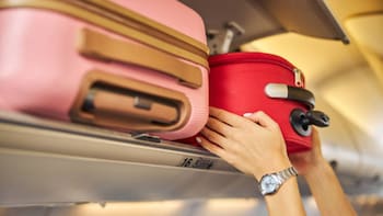 Cambia el equipaje de mano: buscan modificar el límite permitido para llevar líquidos en el carry on