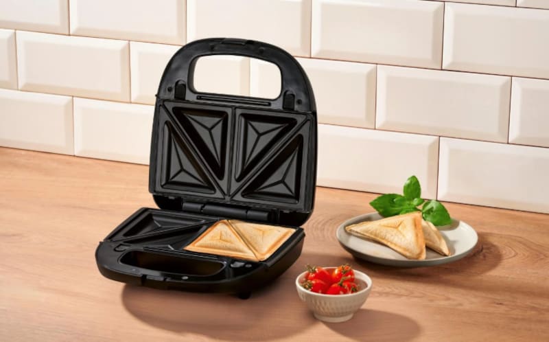 Se despiden las sandwicheras: este nuevo electrodoméstico 3 en 1 de Lidl cocina sándwiches y gofres en minutos.