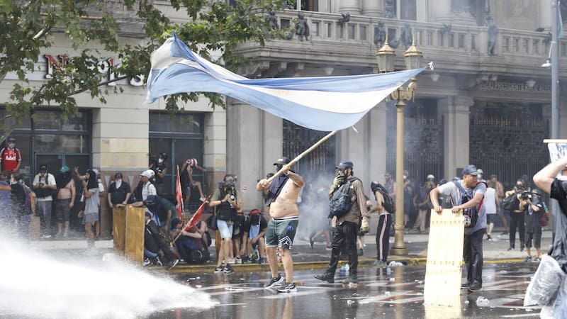 Se prohíbe el ingreso a las canchas de fútbol y a partir de ahora estos hinchas no podrán entrar a los eventos deportivos
Fuente: Archivo