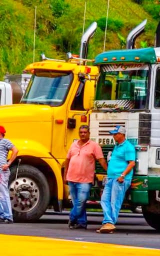 El gremio camionero se declara en alerta máxima: cuándo es el paro nacional de camioneros