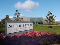 Amway 0, México 1; riesgo de concentración por Grupo Más; Walmart y la IA