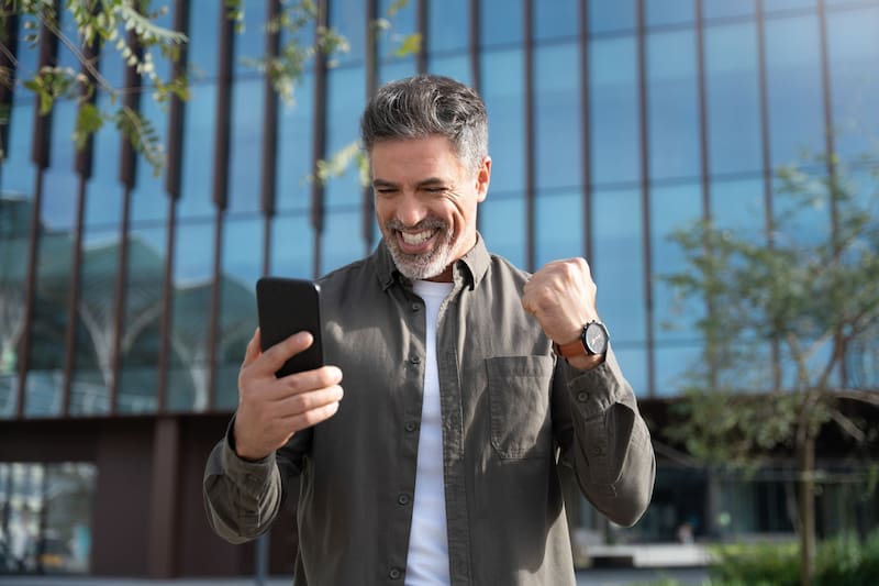 El Gobierno confirmó una pensión mensual para todos los nacidos entre 1960 y 2002 que cumplan con este requisito (foto: archivo).