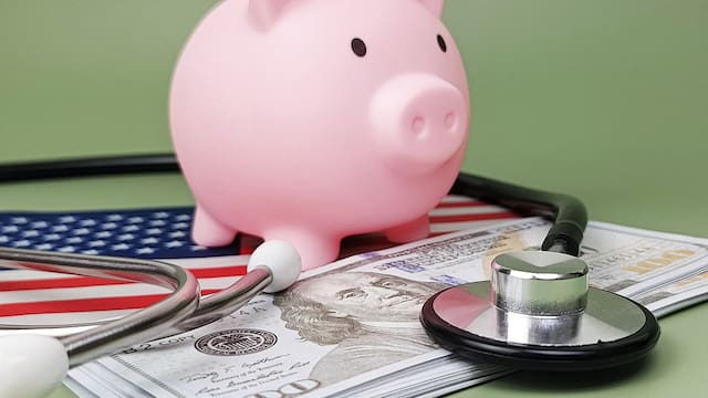 Estados Unidos canceló unas 315.000 inscripciones irregulares a seguros médicos: qué anunció Medicare