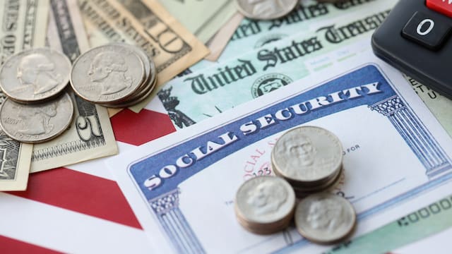 Calendario del Seguro Social: quiénes cobran el 30 de octubre y qué beneficiarios recibirán su próximo pago el 3 de noviembre