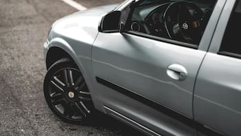 Ni tarifas más altas evitaron la caída: utilidad de Quálitas baja 27.5%