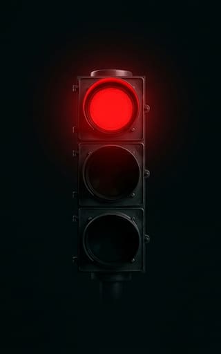 Qué significa que un semáforo tenga la luz roja intermitente y qué debe hacer el conductor