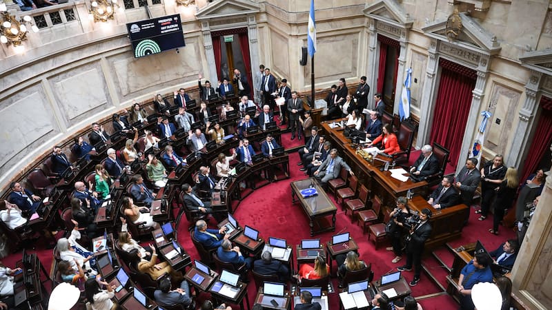 El Senado debate este viernes la reforma laboral tras los cambios que se introdujeron en Diputados.