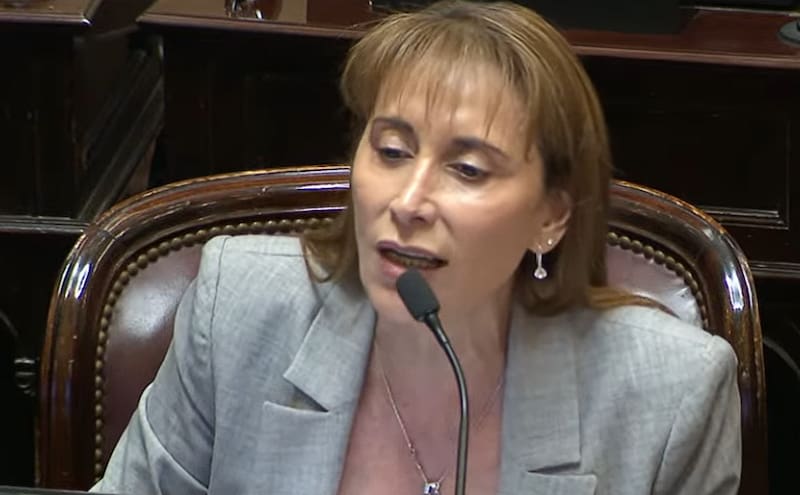 Senadora Cristina López