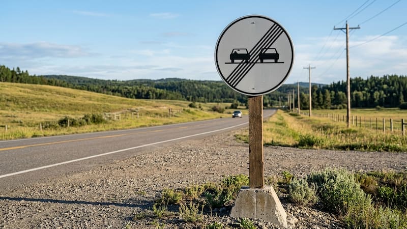 Cuando las condiciones del camino cambian los conductores son informados a través de la señal “Fin de la prescripción”.