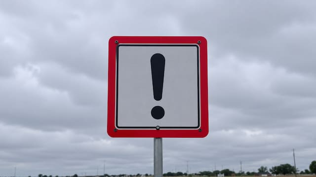 Señales de velocidad con borde rojo: qué significan y por qué no conviene ignorarlas