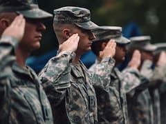 Comienza el Servicio Militar para todos los nacidos en 2007: será necesario para quienes consigan bola negra