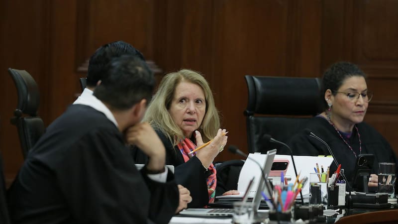 Qué resolvió la SCJN sobre los pagarés firmados entre cónyuges