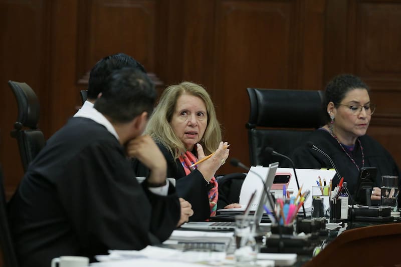 Qué resolvió la SCJN sobre los pagarés firmados entre cónyuges