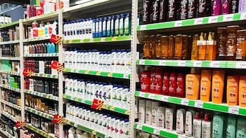 Reclaman el retiro urgente del shampoo más comprado en supermercados: presenta bacterias y resulta mortal para la salud